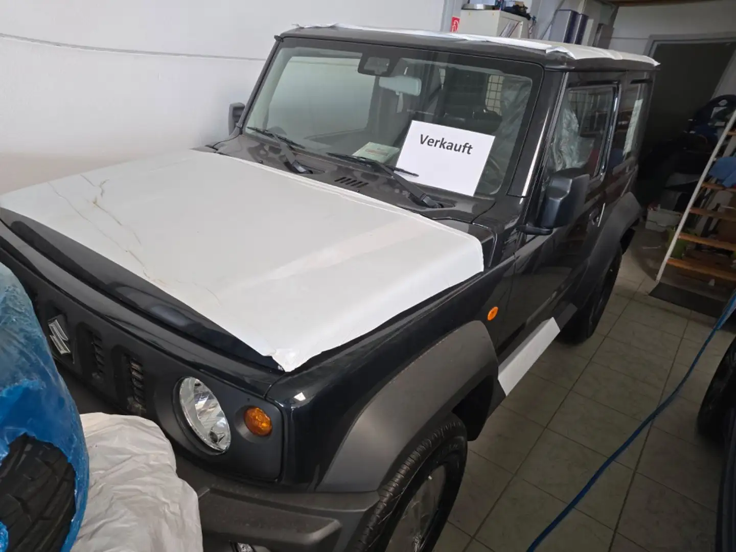 Suzuki Jimny Comfort 1.5 AllGrip NFZ NEUWAGEN Czarny - 1