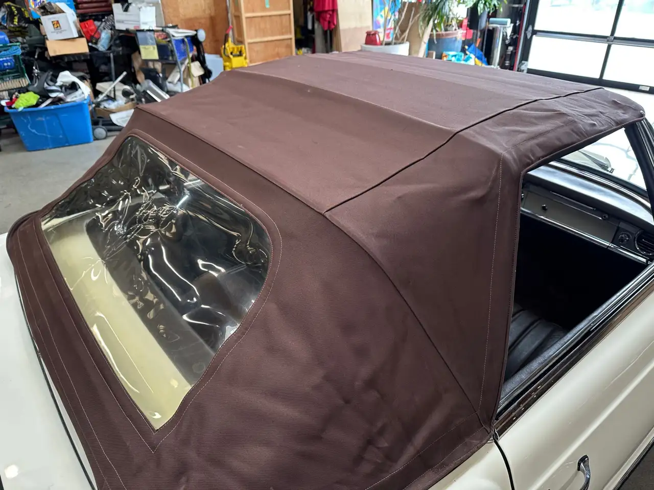 Mercedes-Benz 230 снимка Mercedes-Benz 230