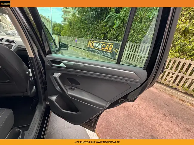 Volkswagen Tiguan view 19