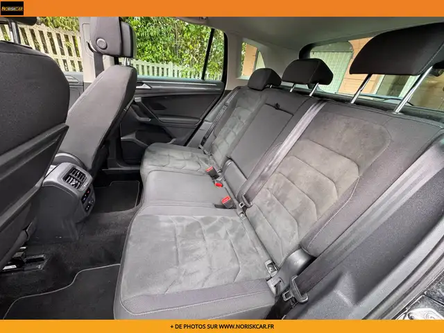 Volkswagen Tiguan view 26