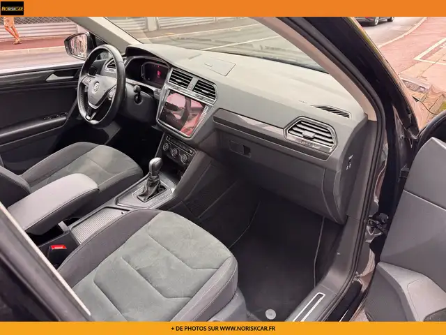 Volkswagen Tiguan view 15