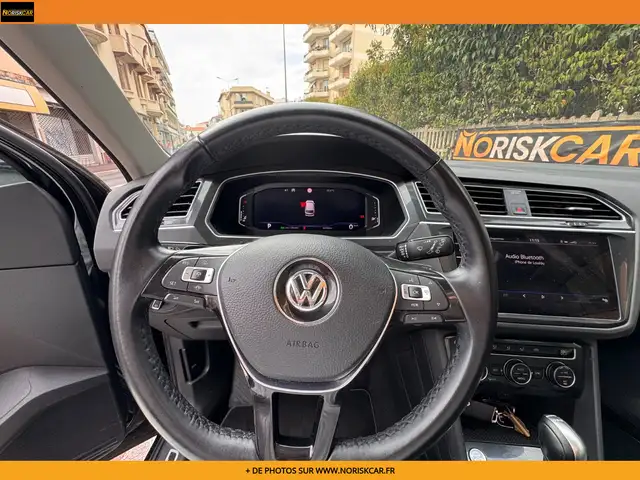 Volkswagen Tiguan view 28