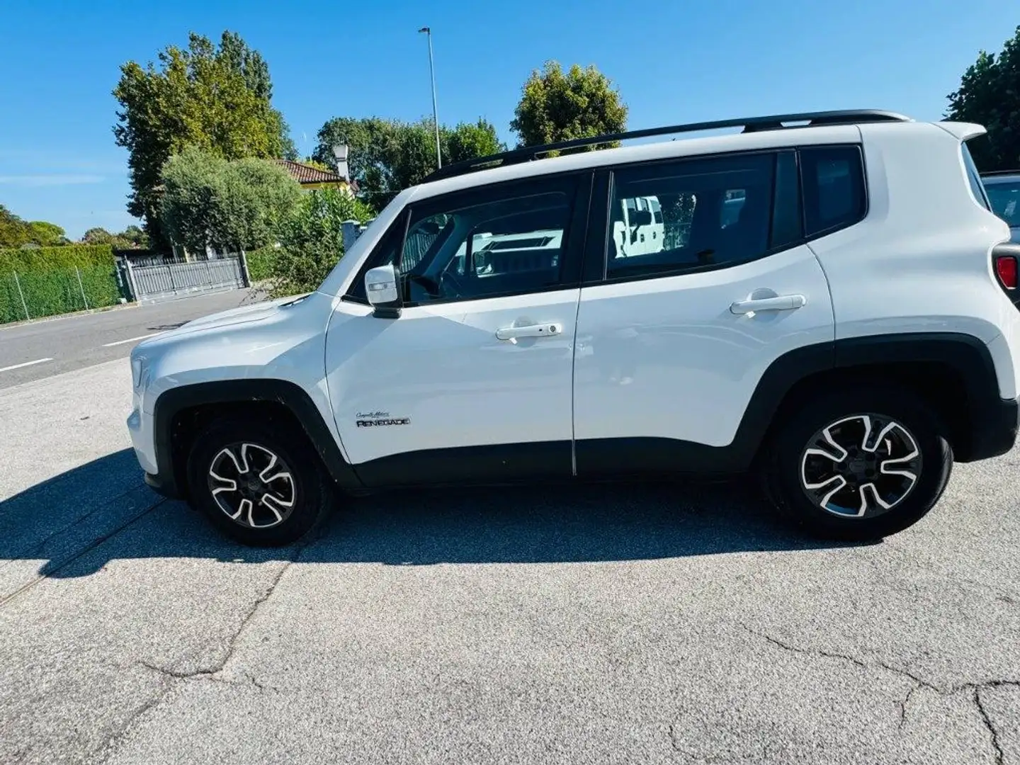 Jeep Renegade 1.0 T3 Longitude GPL Weiß - 2