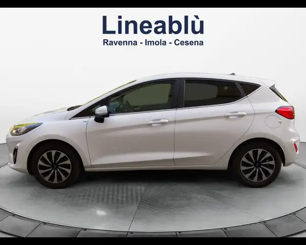 Ford Fiesta view 2