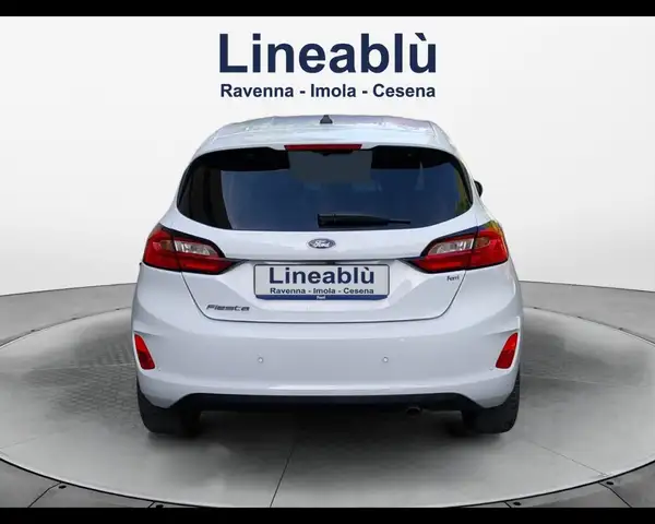 Ford Fiesta view 4