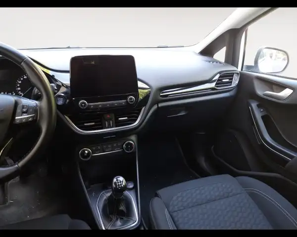 Ford Fiesta view 11