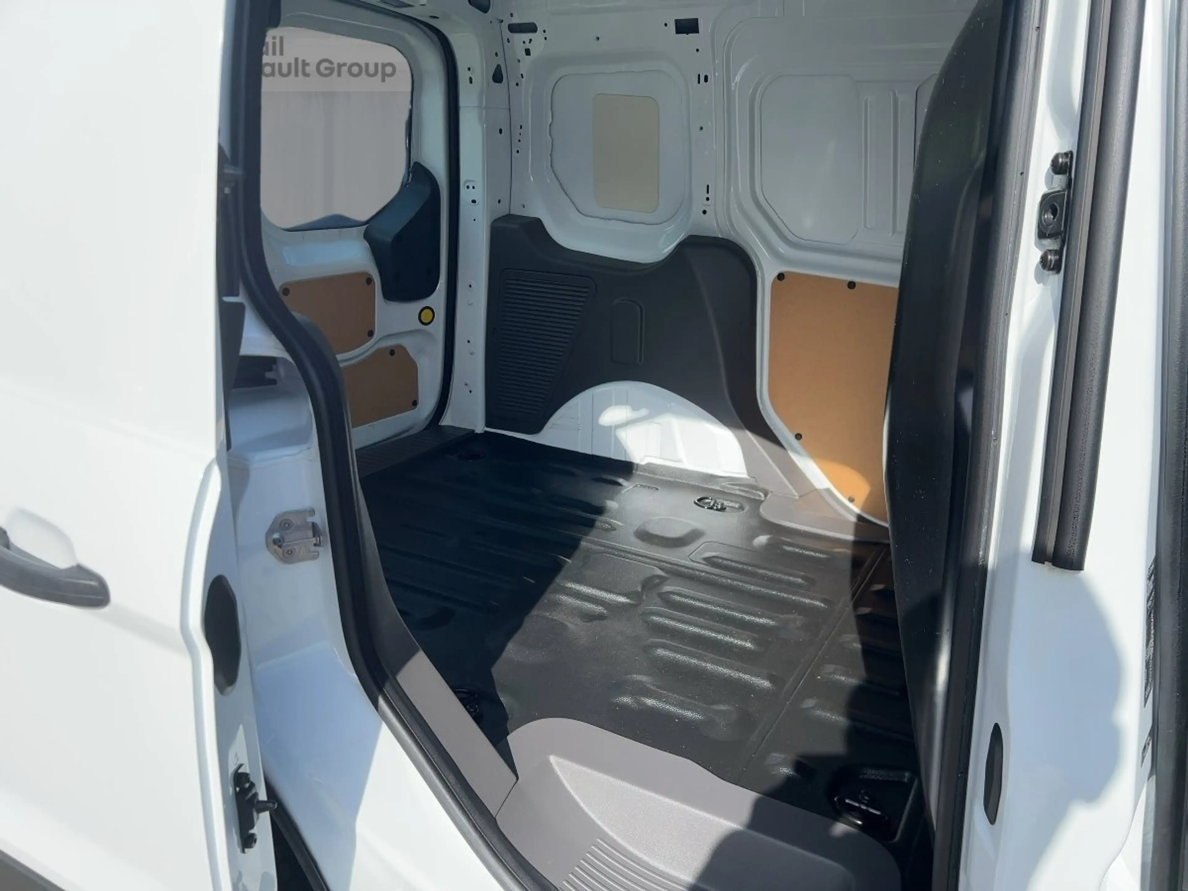 Ford Transit Connect TransitConnect 1.0 EcoBoost 210 Rückfahrkamera BT — photo 9