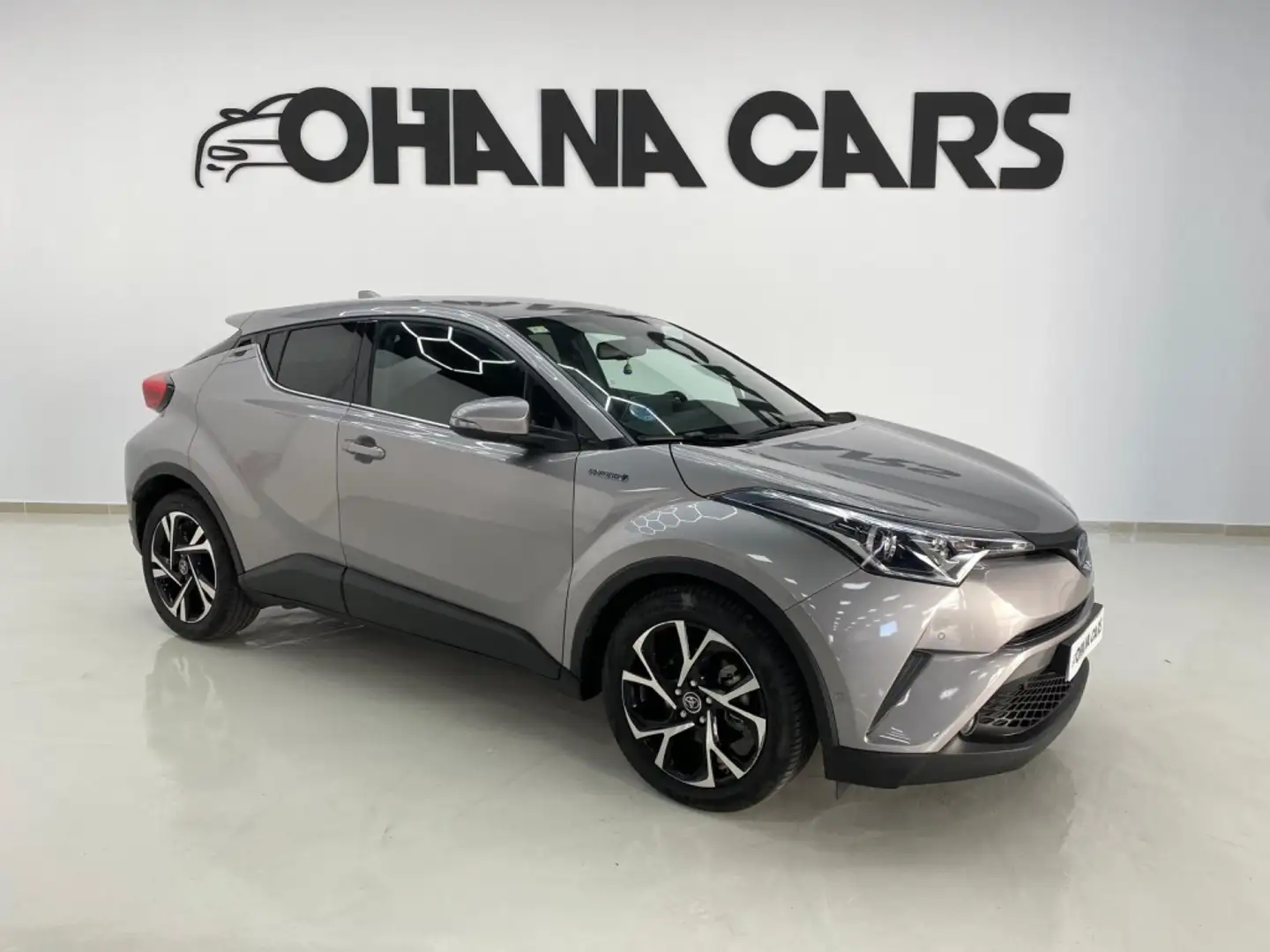 Toyota C-HR 125H Advance Gris - 1