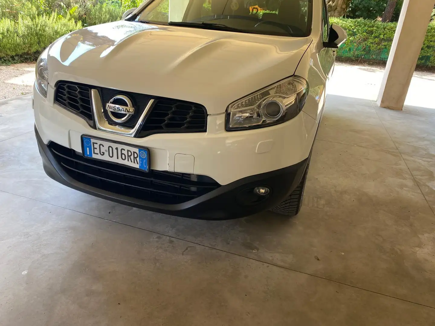 Nissan Qashqai 2.0 dCi 4 x DPF Aut. acenta - 1