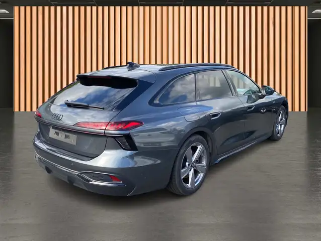 Audi A6 view 5