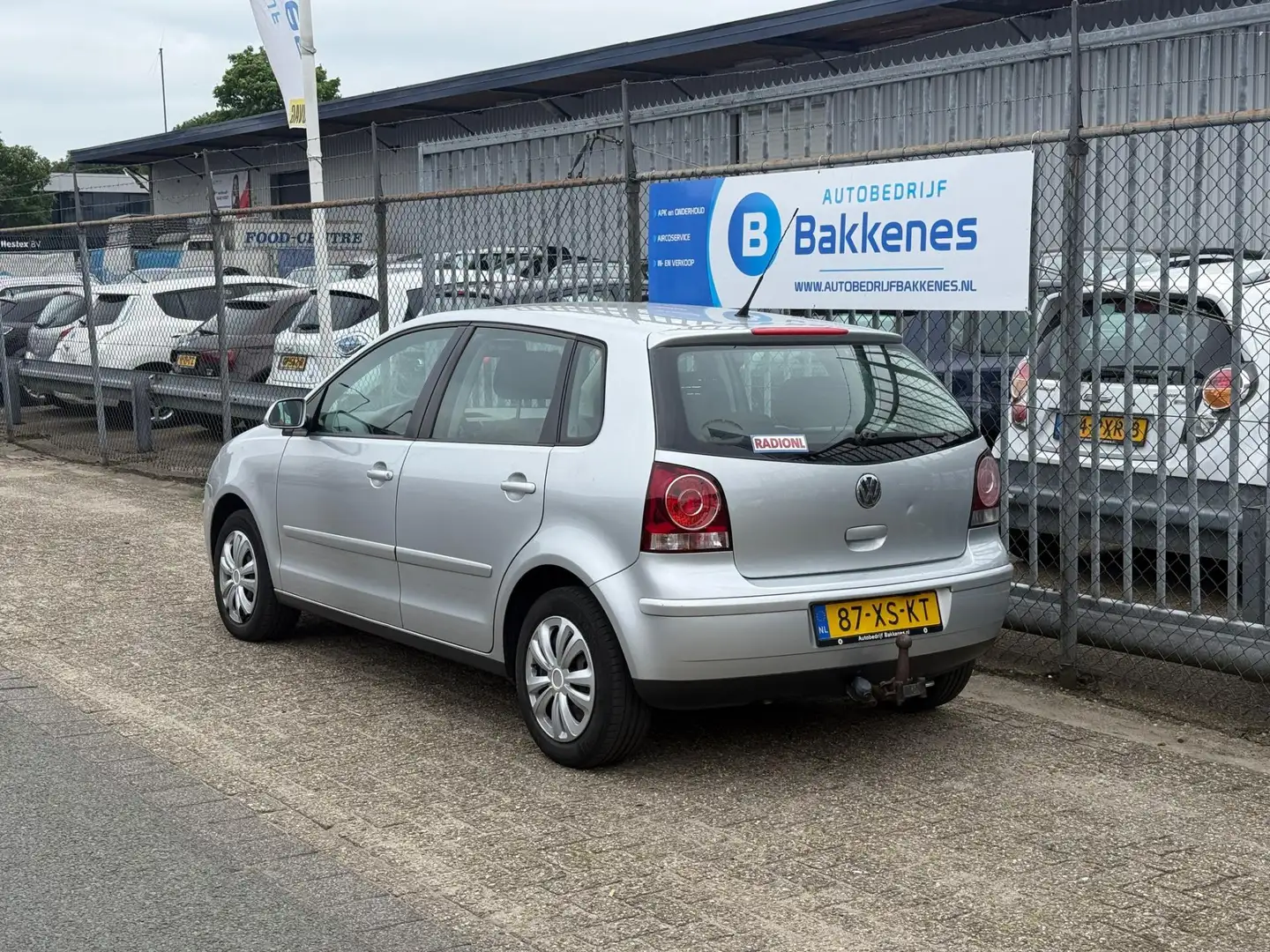 Volkswagen Polo 1.4-16V Optive | Airco | Trekhaak Gris - 2