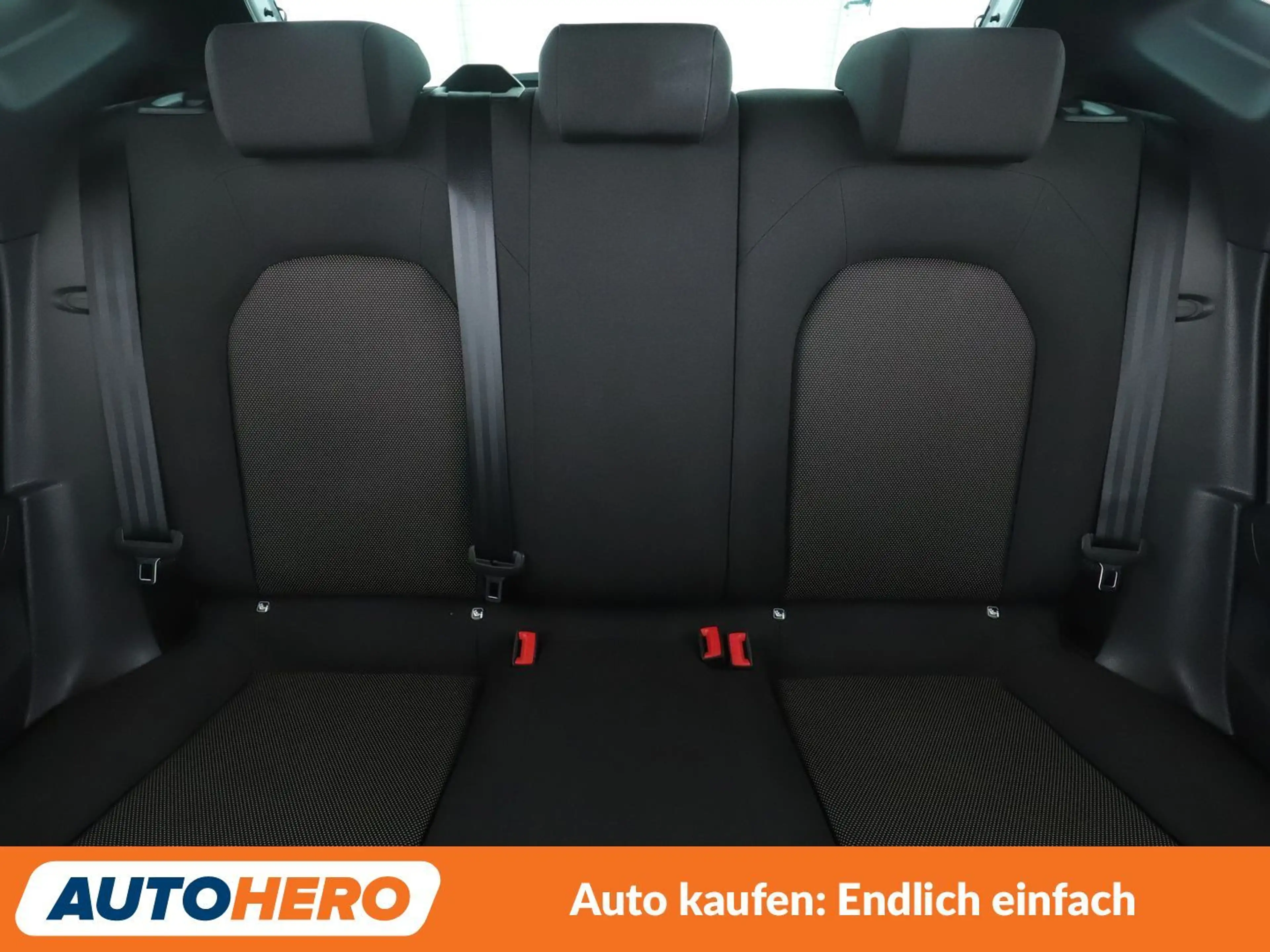SEAT Ibiza 1.0 TSI Xcellence*NAVI*LED*ACC*CAM*PDC*SHZ* — photo 15