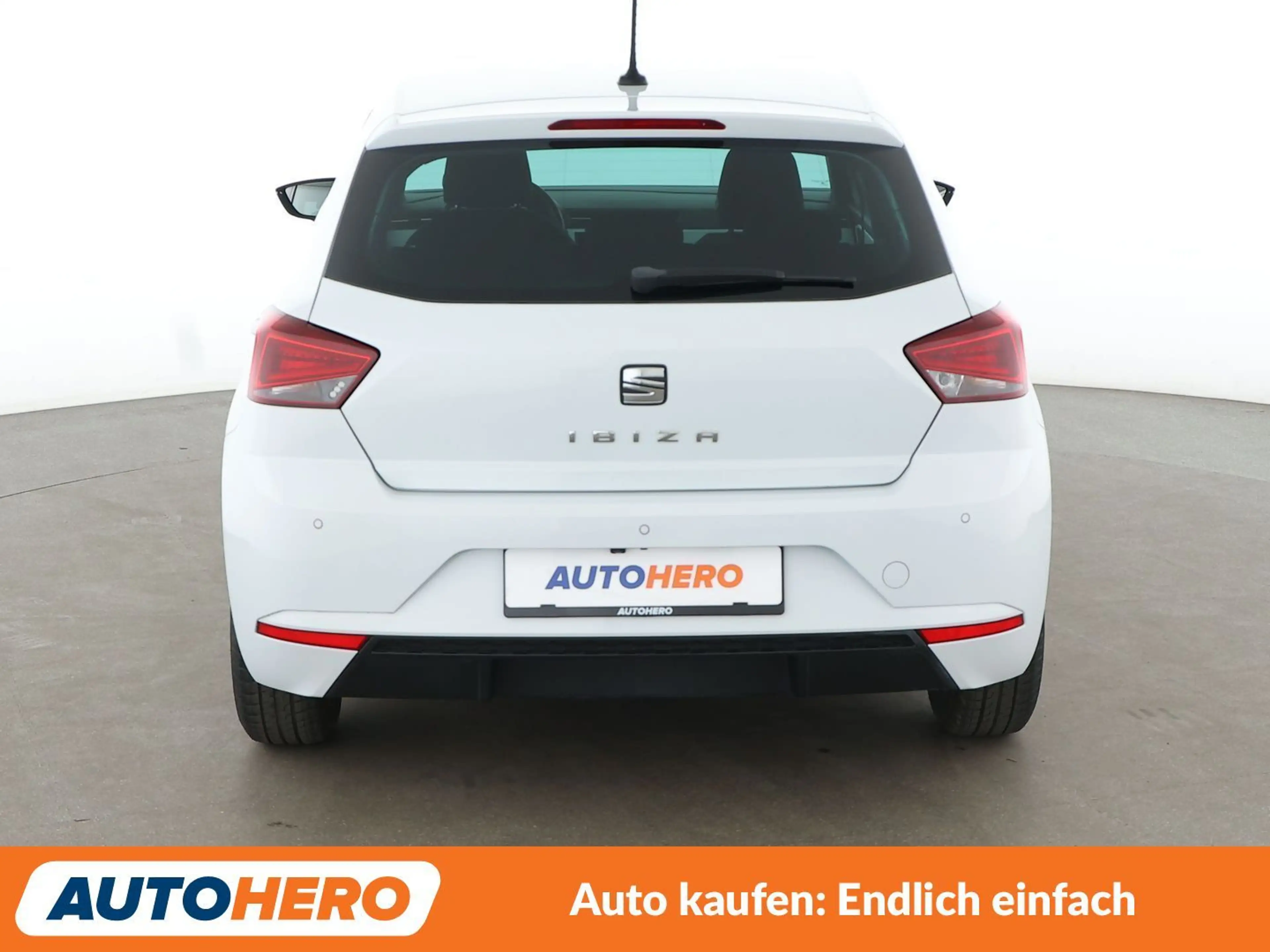 SEAT Ibiza 1.0 TSI Xcellence*NAVI*LED*ACC*CAM*PDC*SHZ* — photo 5