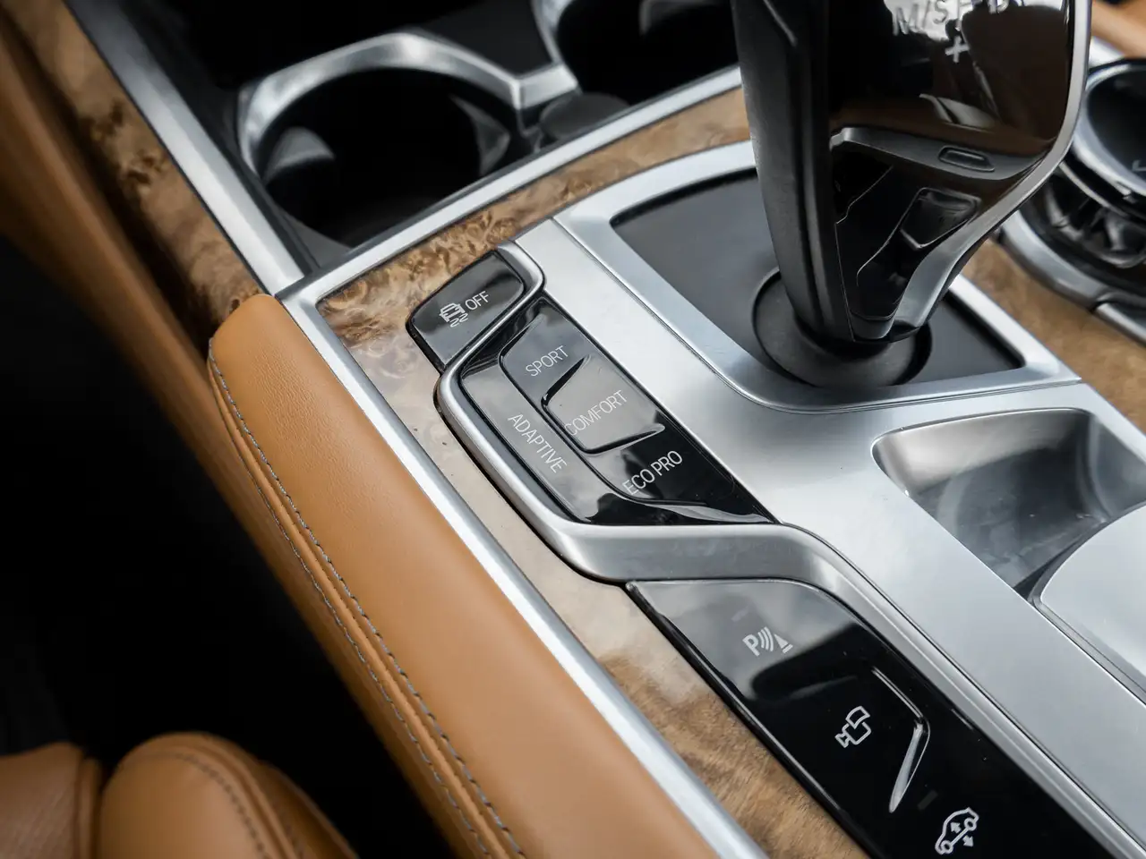 BMW 7 Series снимка BMW 7 Series
