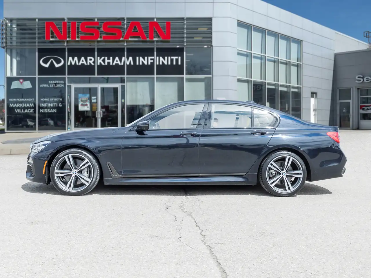 BMW 7 Series снимка BMW 7 Series