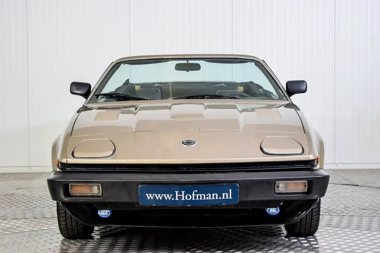 Triumph TR8 Convertible, foto 3