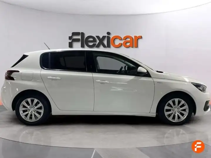 Peugeot 308 2018, foto 9