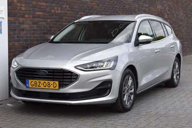 Ford Focus view 7