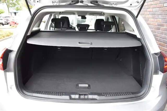 Ford Focus view 5