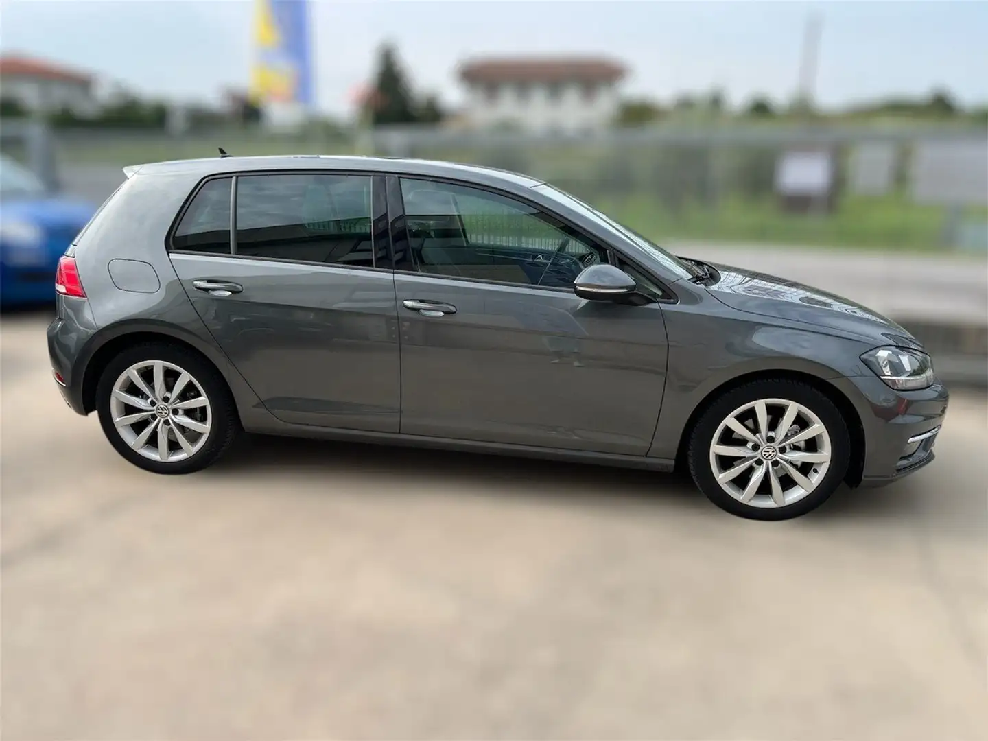 Volkswagen Golf Golf VII 2017 5p 5p 1.4 tsi Highline 125cv dsg Gris - 2