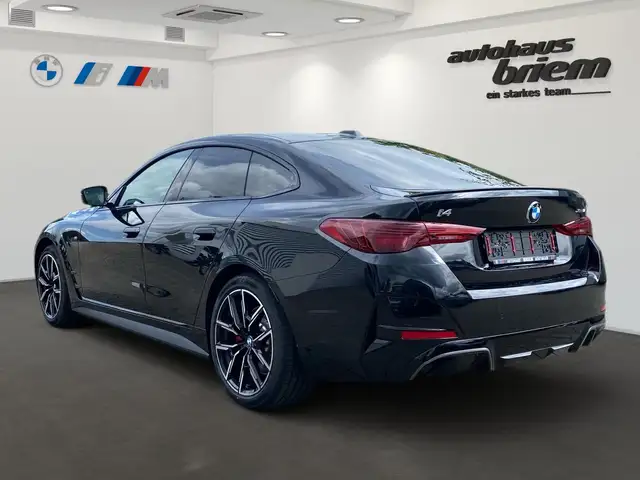 BMW I4 view 4