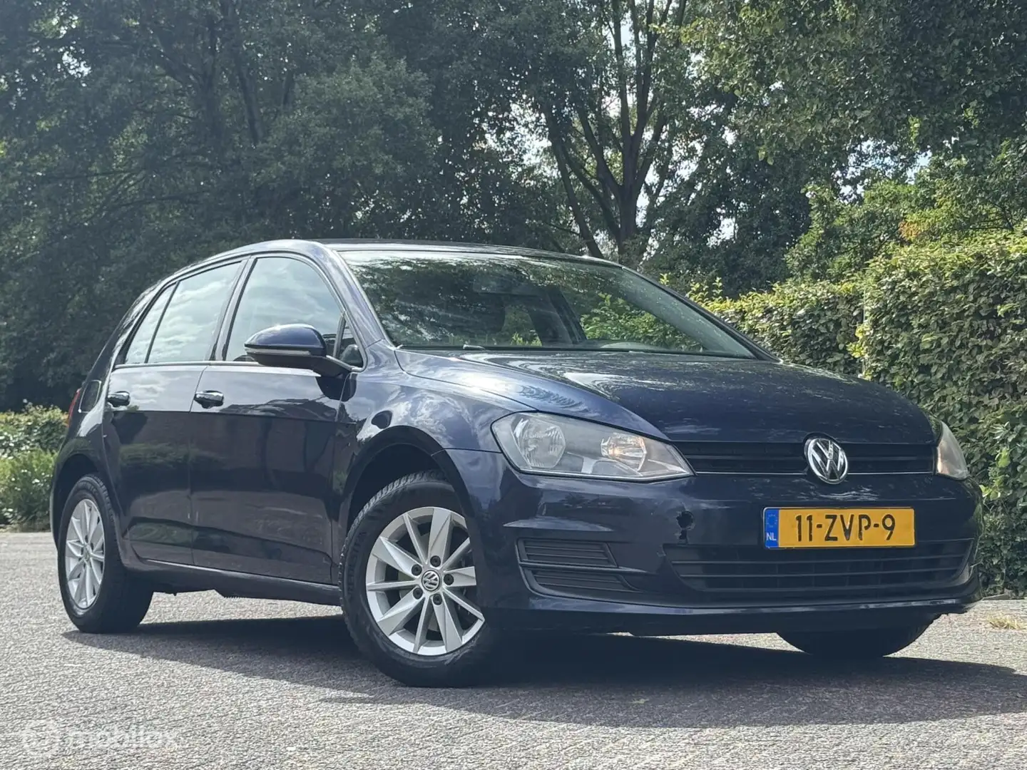 Volkswagen Golf 1.2 TSI Trendline/NAP/APK/LMV/CRUSIE/AC Blauw - 2