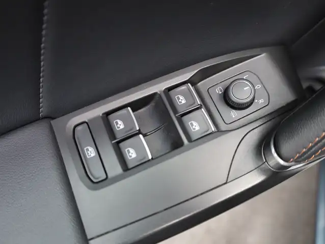 Cupra Leon view 15