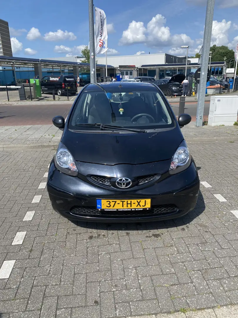 Toyota Aygo 1.0-12V Comfort Zwart - 1