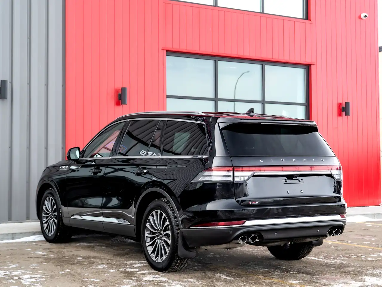 Lincoln Aviator снимка Lincoln Aviator