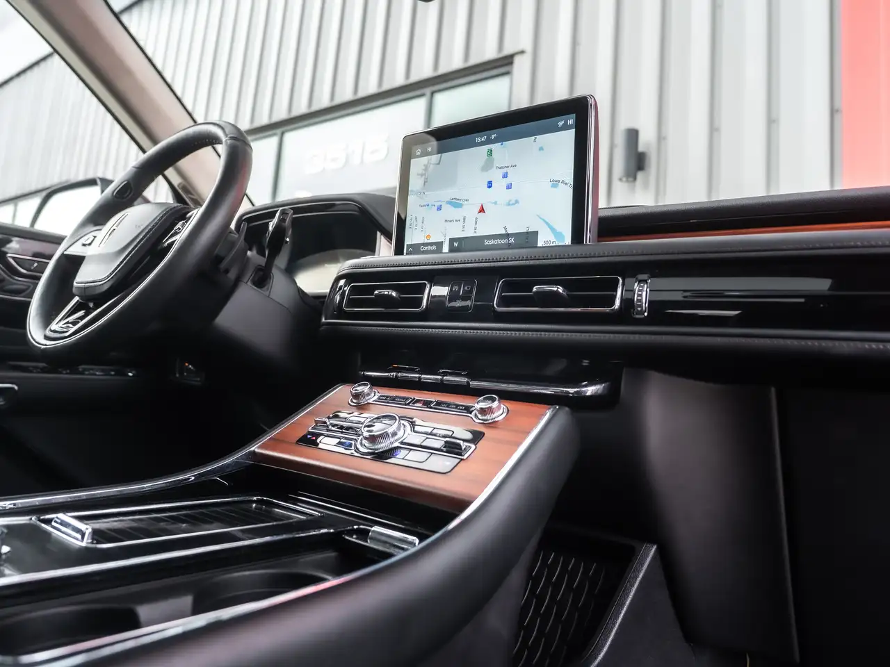 Lincoln Aviator снимка Lincoln Aviator