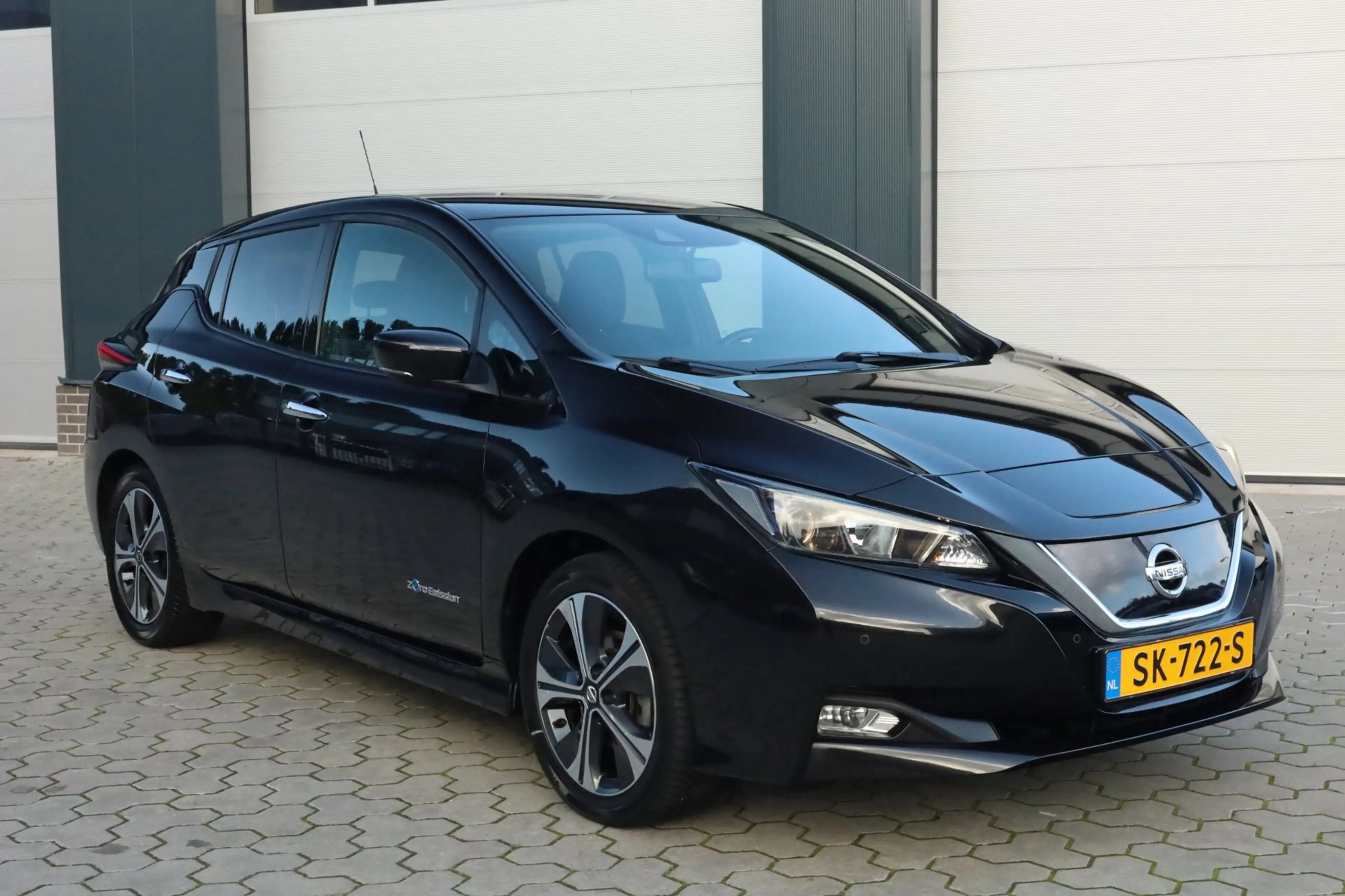 Nissan Leaf 2.ZERO EDITION 40 kWh Carplay, Camera Adaptief — photo 4