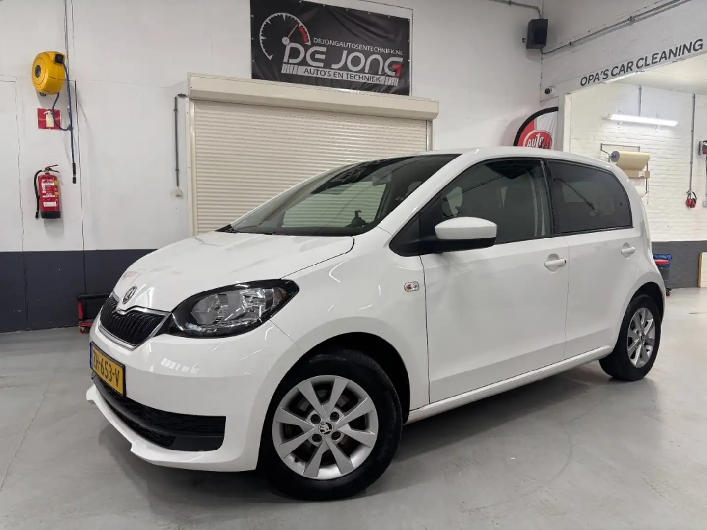 Skoda Citigo 1.0 GRT. AMBITION, Airco, Cruise Control, Radio me Weiß - 1