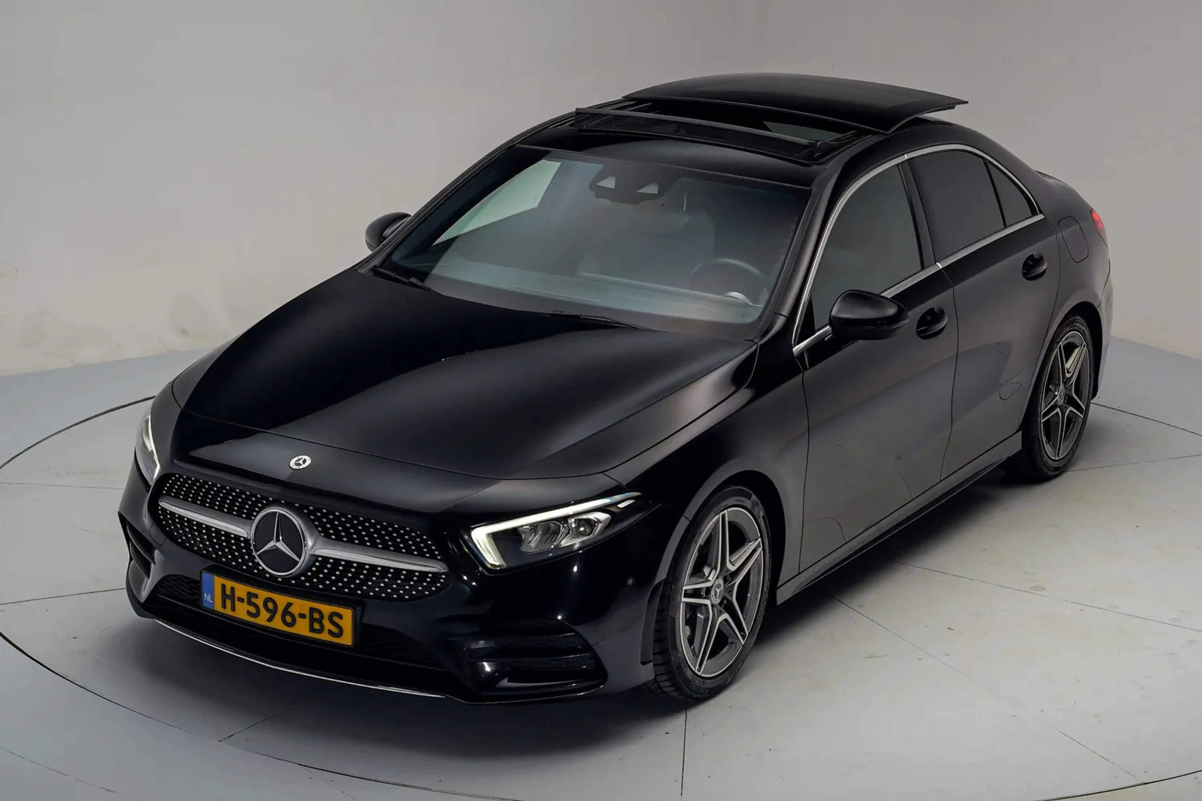 Mercedes-Benz A 180 AMG Line Aut. [ Schuifdak Led Half Leer Stoelverwa — photo 14
