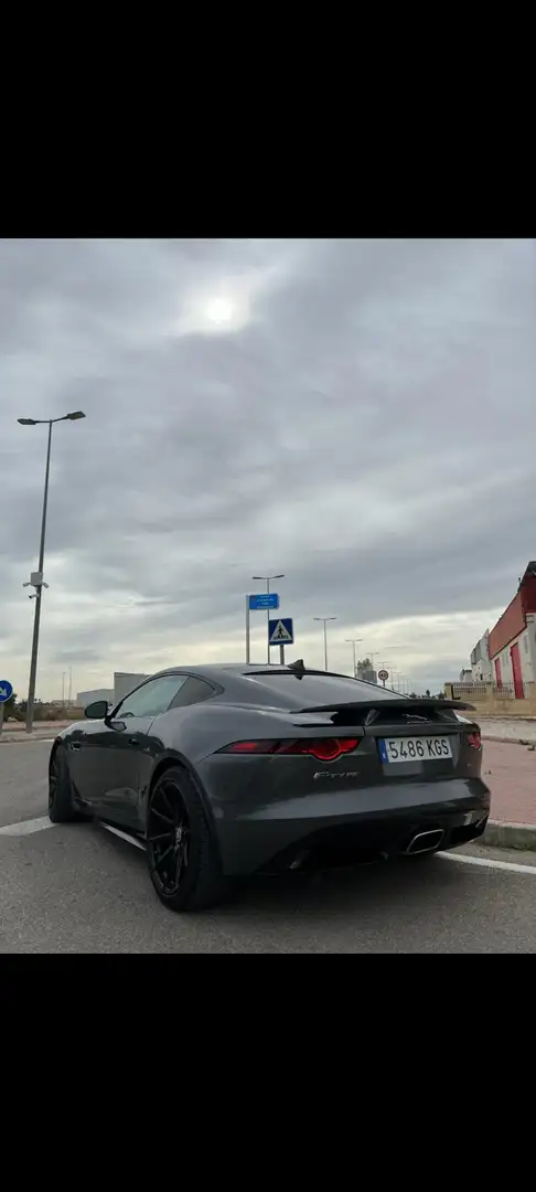 Jaguar F-Type R- DYNAMIC 300 Gris - 2
