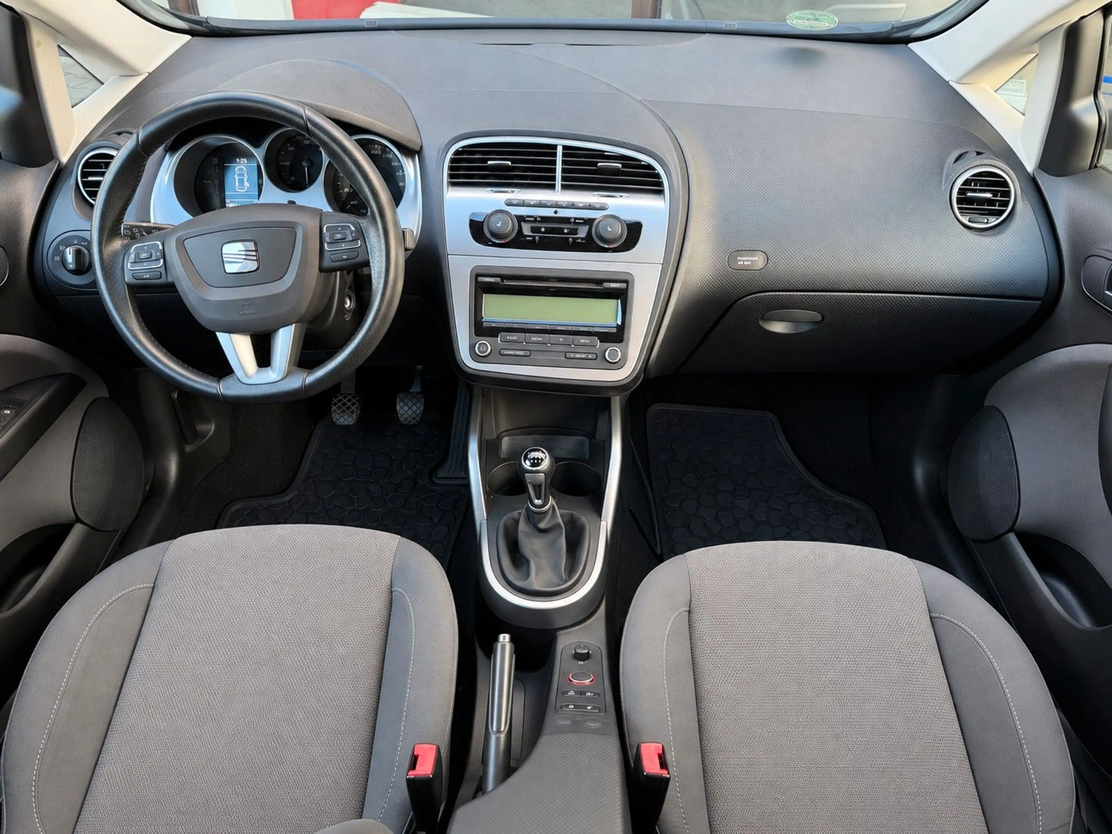 SEAT Altea XL 2.0 TDI Stylance/Tempomat/PDC/SHZ/1Hand — photo 9