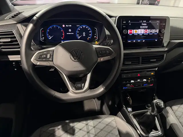 Volkswagen T-Cross view 12