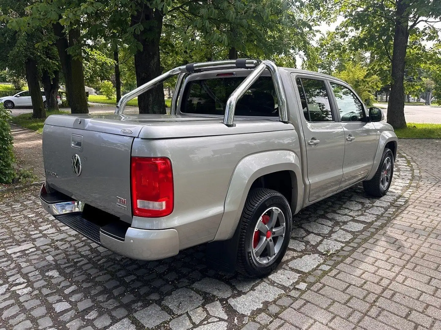 Volkswagen Amarok Amarok 2.0 BiTDI 4MOTIONTrendline Silber - 2