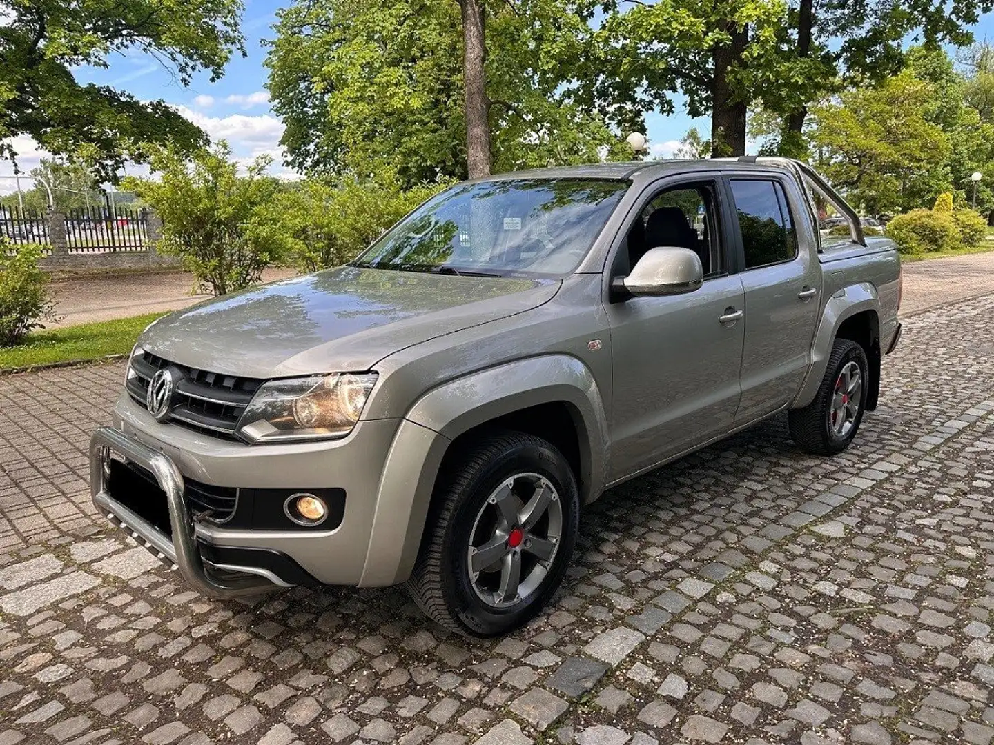 Volkswagen Amarok Amarok 2.0 BiTDI 4MOTIONTrendline Silber - 1