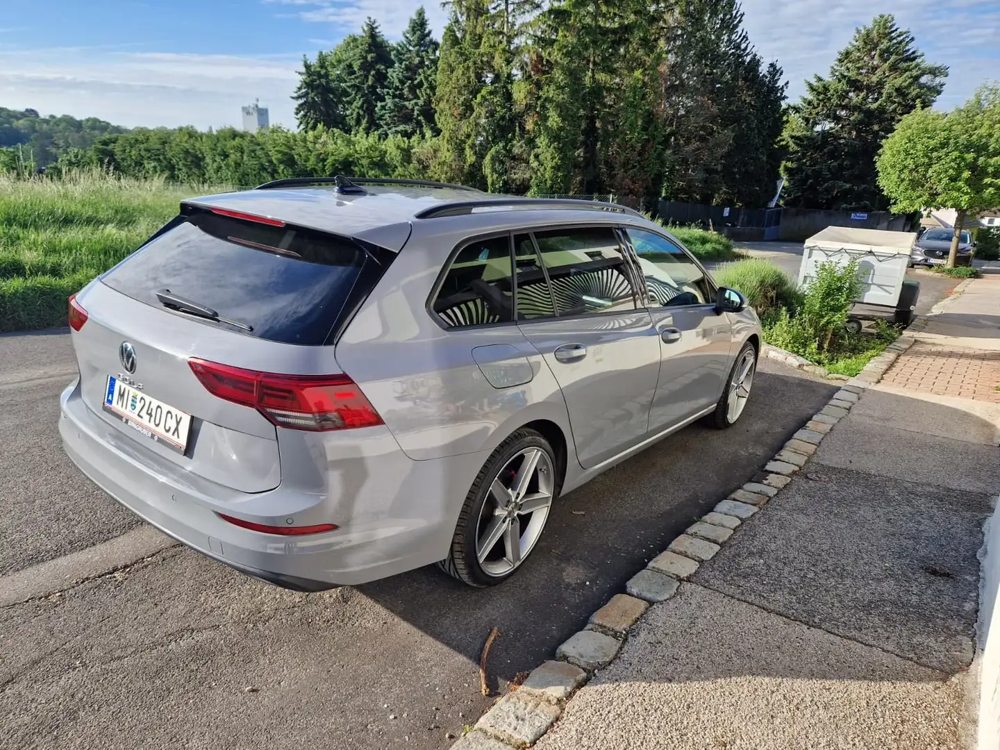 Volkswagen Golf Variant Golf Variant 2,0 TDI Life DSG Life Grau - 2