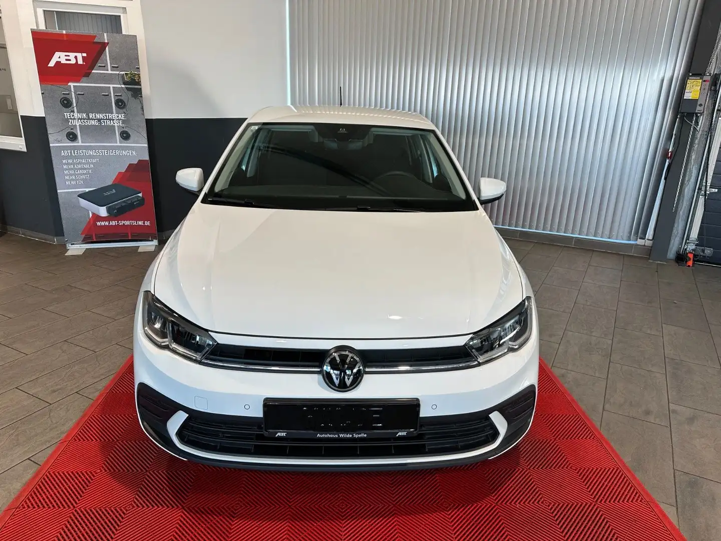 Volkswagen Polo VI Move Navi LED Notbrems Digital Blanc - 2