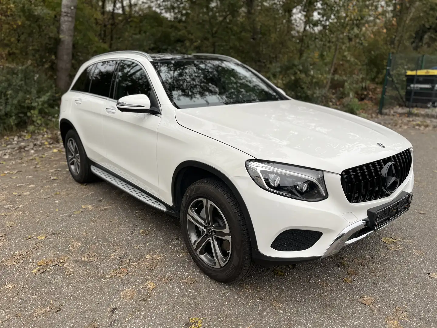 Mercedes-Benz GLC 300 GLC 300 4Matic Burmeister , Memory Alb - 2