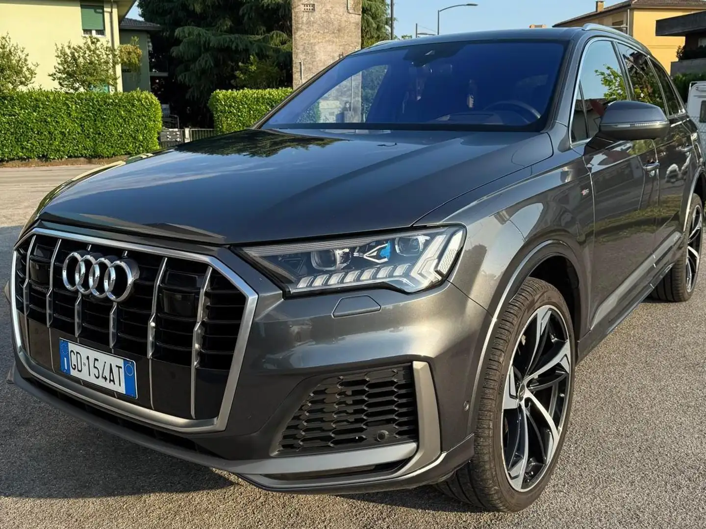 Audi Q7 Q7 50 TDI quattro triptronic Šedá - 2