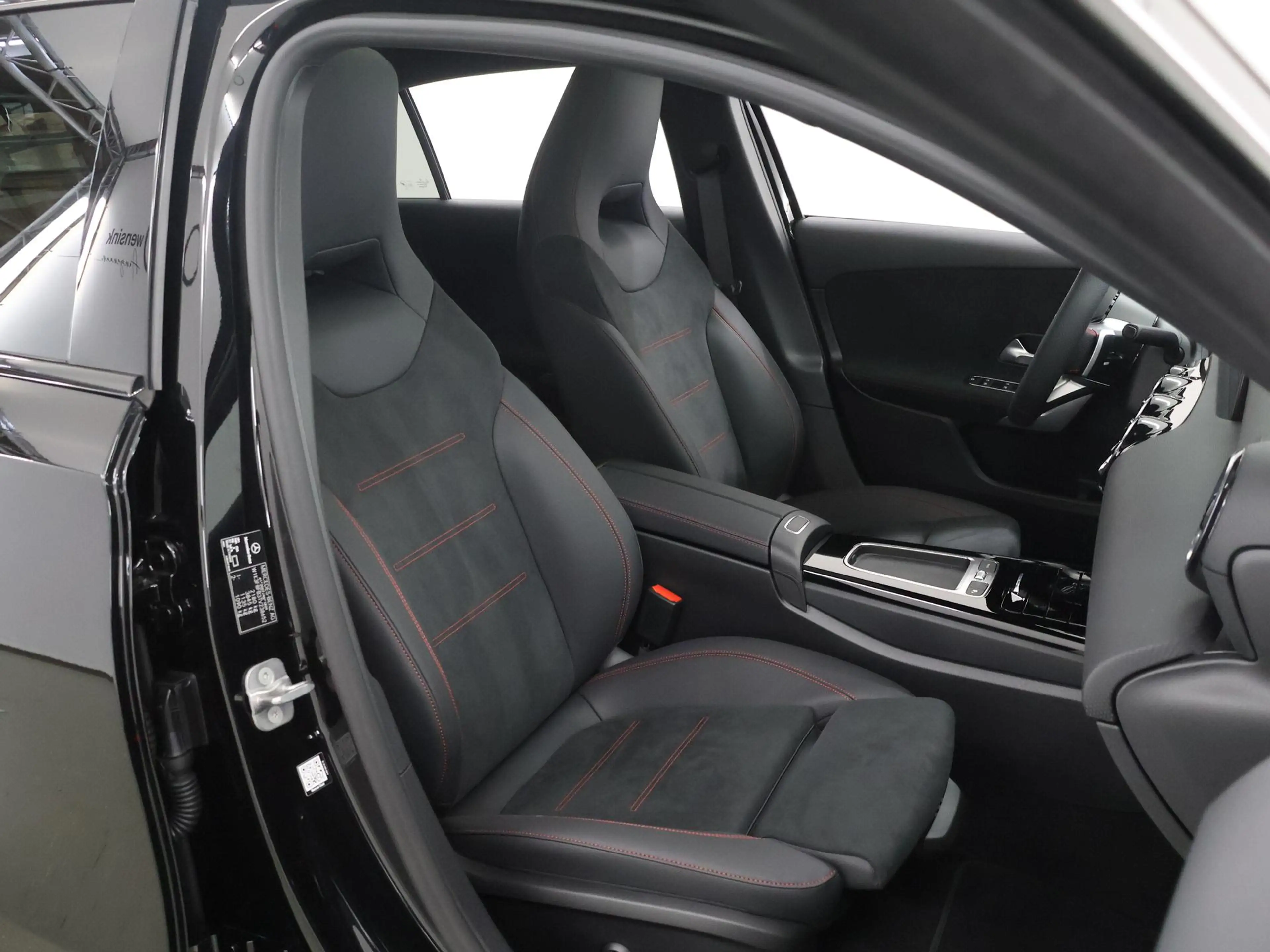 Mercedes-Benz A 250 250e Business Solution AMG | Panoramaschuifdak | P — photo 10