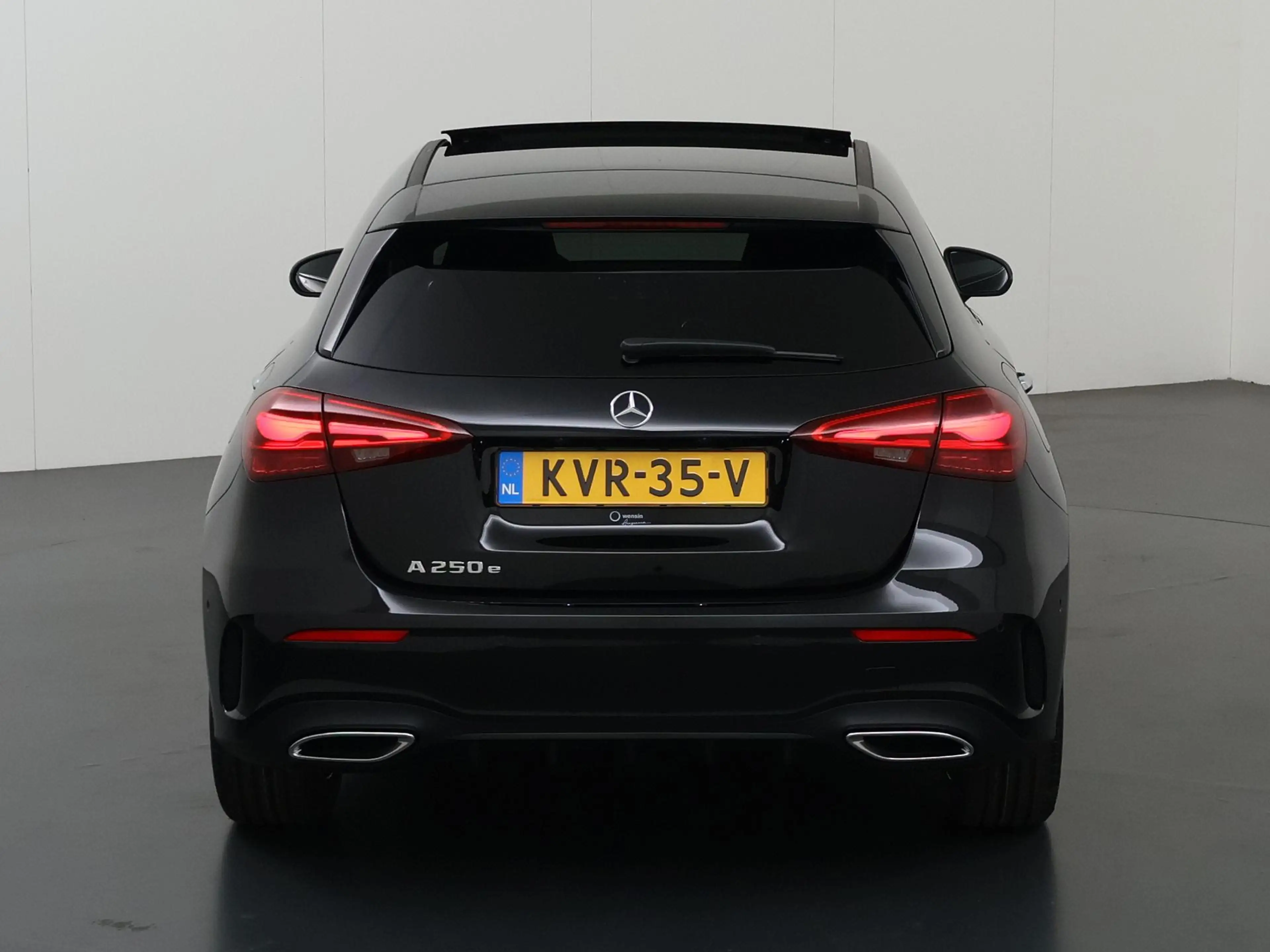 Mercedes-Benz A 250 250e Business Solution AMG | Panoramaschuifdak | P — photo 5