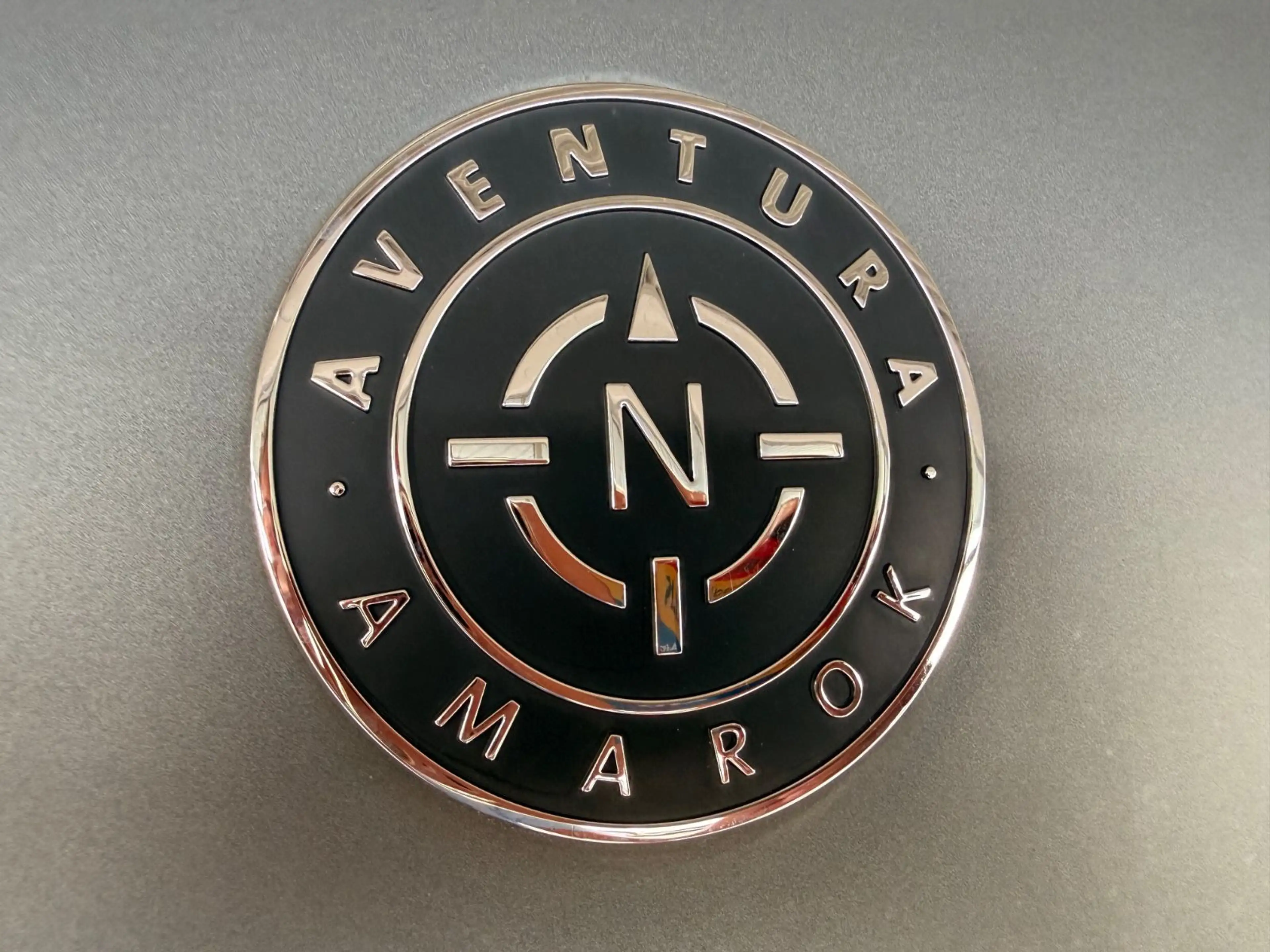 Volkswagen Amarok Aventura Standheizung Diffsperre Matt — photo 11