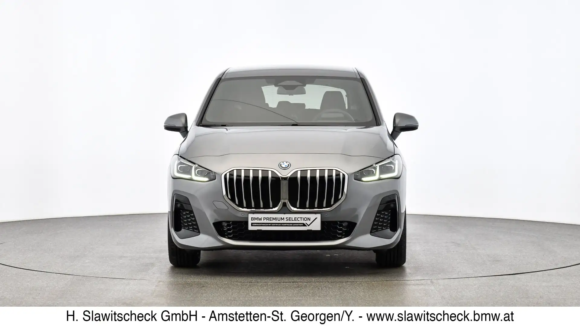 BMW 225 e xDrive Grau - 2