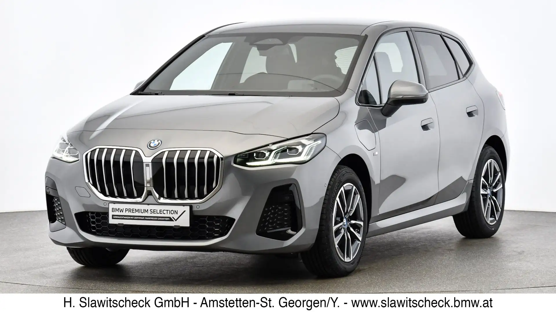 BMW 225 e xDrive Grau - 1