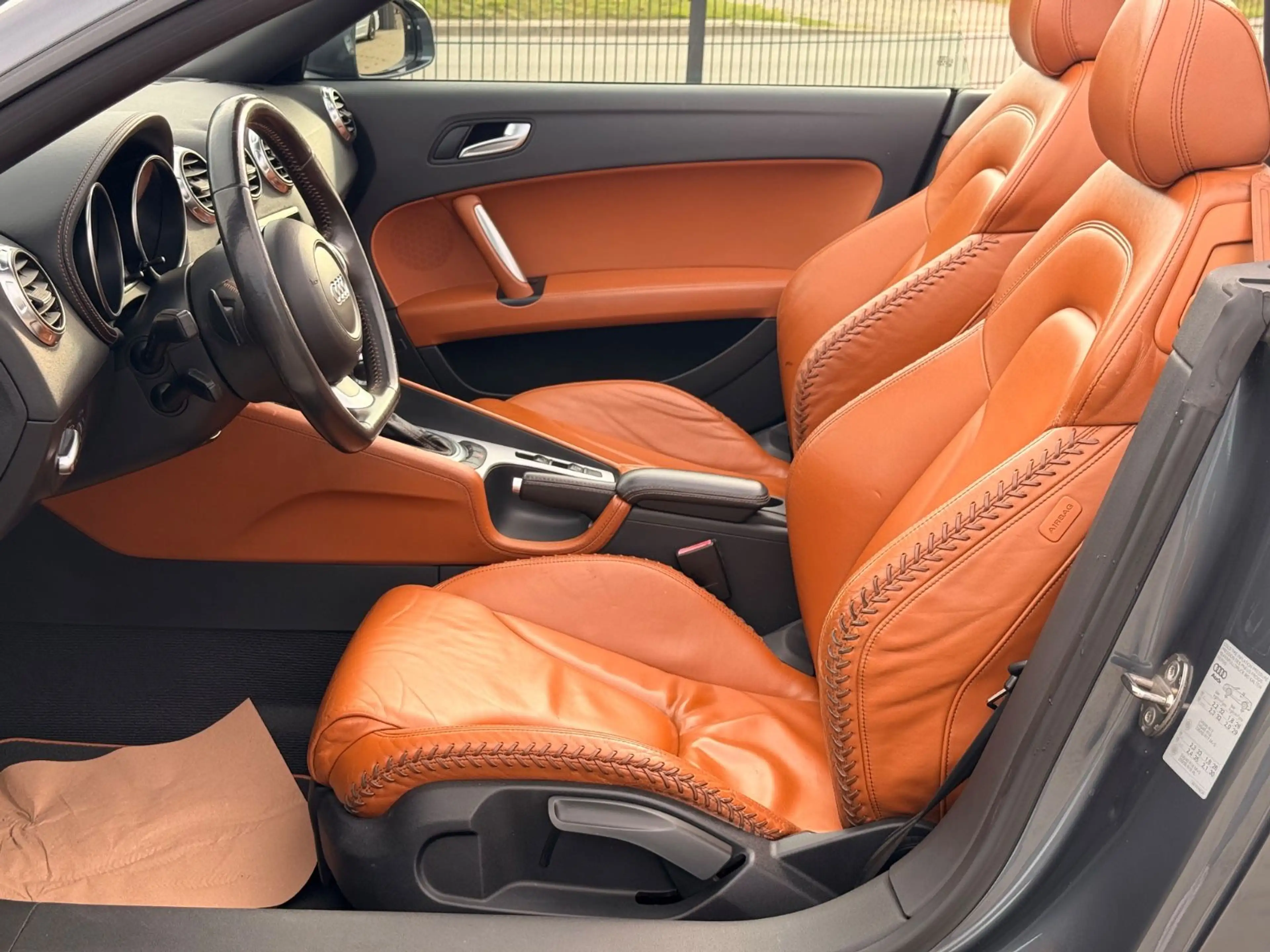 Audi TT Roadster 3,2/Auto./Bose/Xenon/2.Hd/quattro — photo 15