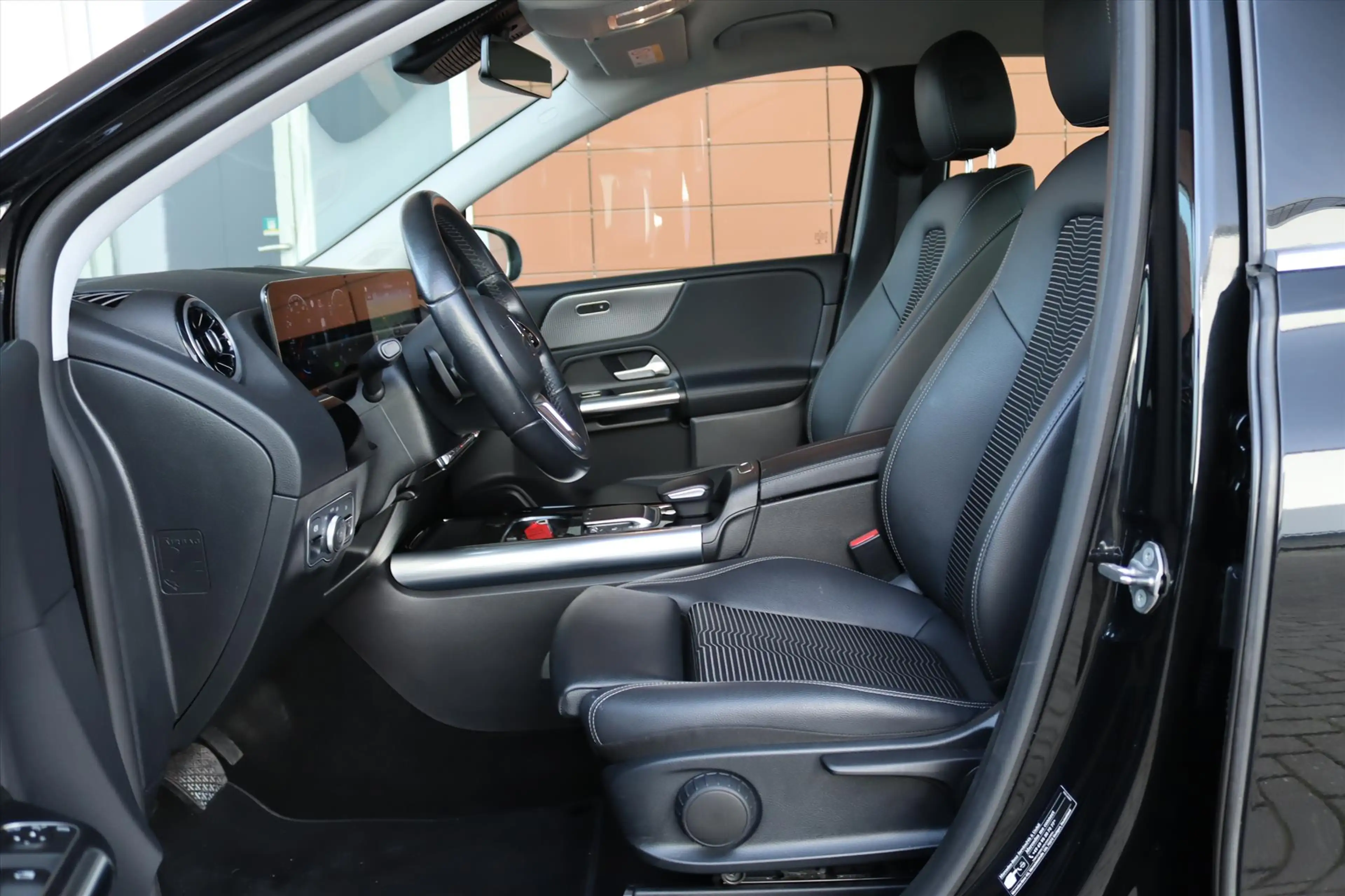 Mercedes-Benz B 250 B250e 218PK AUTOMAAT LUXURY LINE Navi | Head Up | — photo 9
