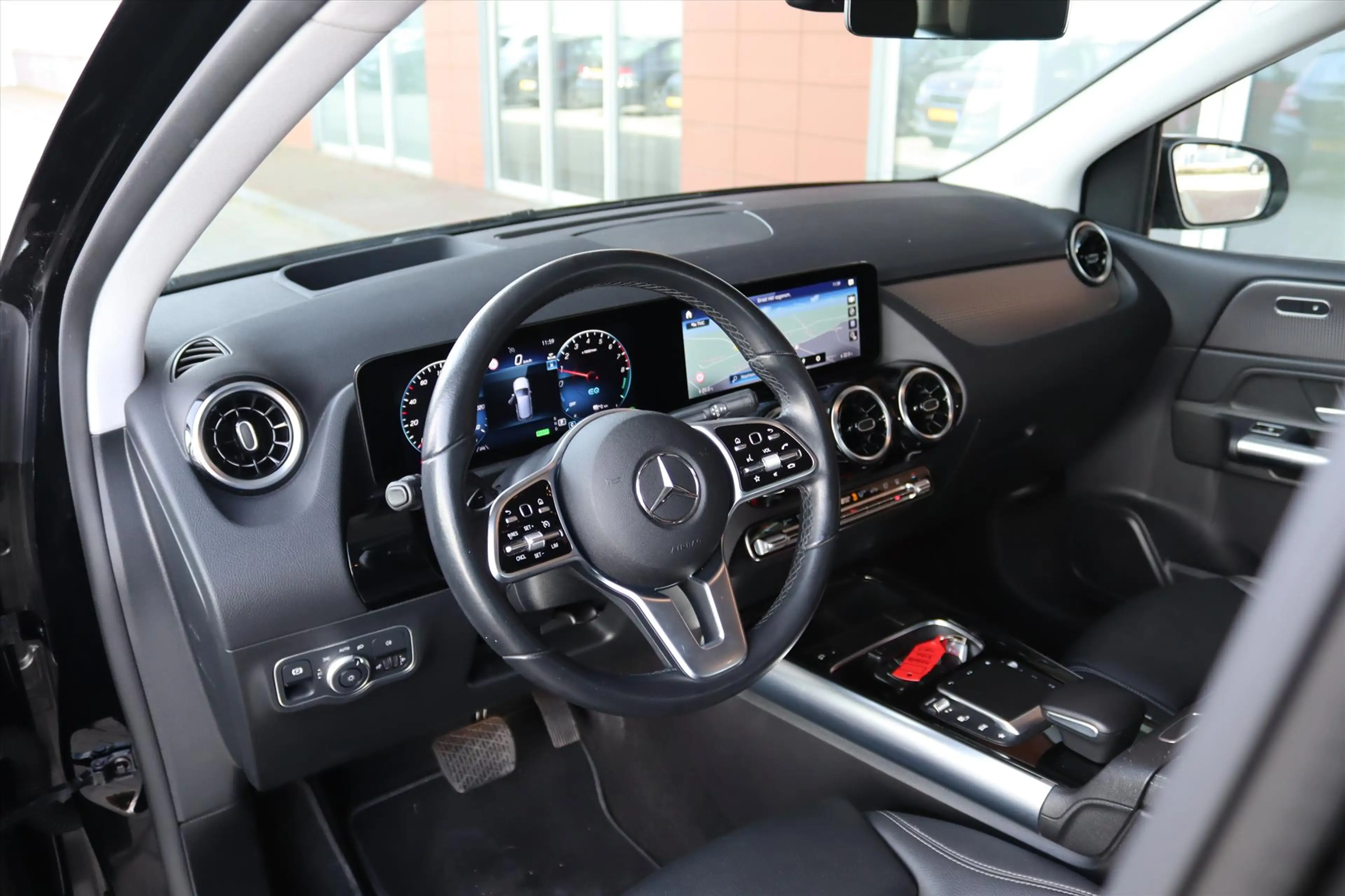 Mercedes-Benz B 250 B250e 218PK AUTOMAAT LUXURY LINE Navi | Head Up | — photo 15